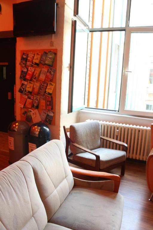 Baxpax Kreuzberg Hostel Берлін Екстер'єр фото