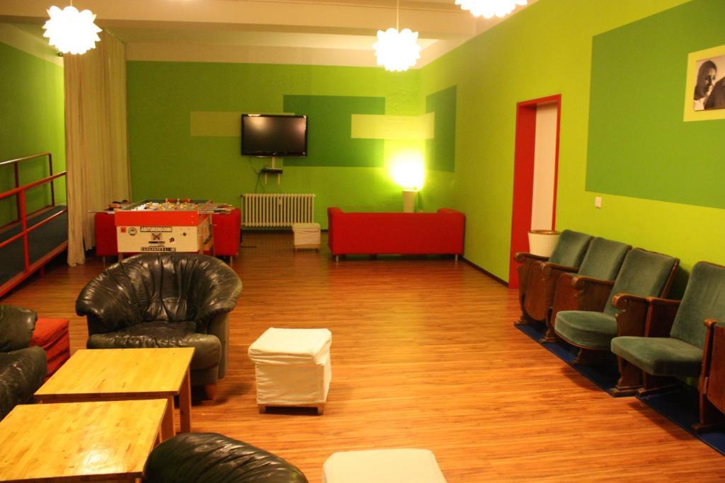 Baxpax Kreuzberg Hostel Берлін Екстер'єр фото